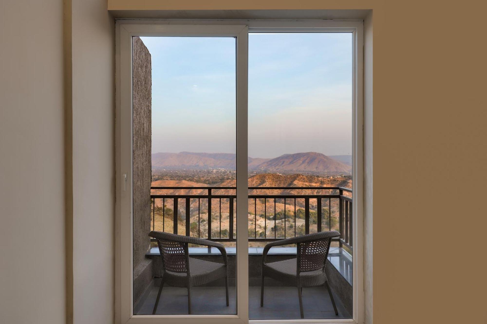 Lemon Tree Resort, Kumbhalgarh Exterior photo